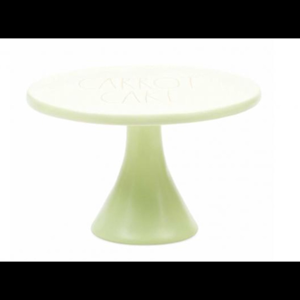 NEW Rae Dunn Carrot Cake Stand
